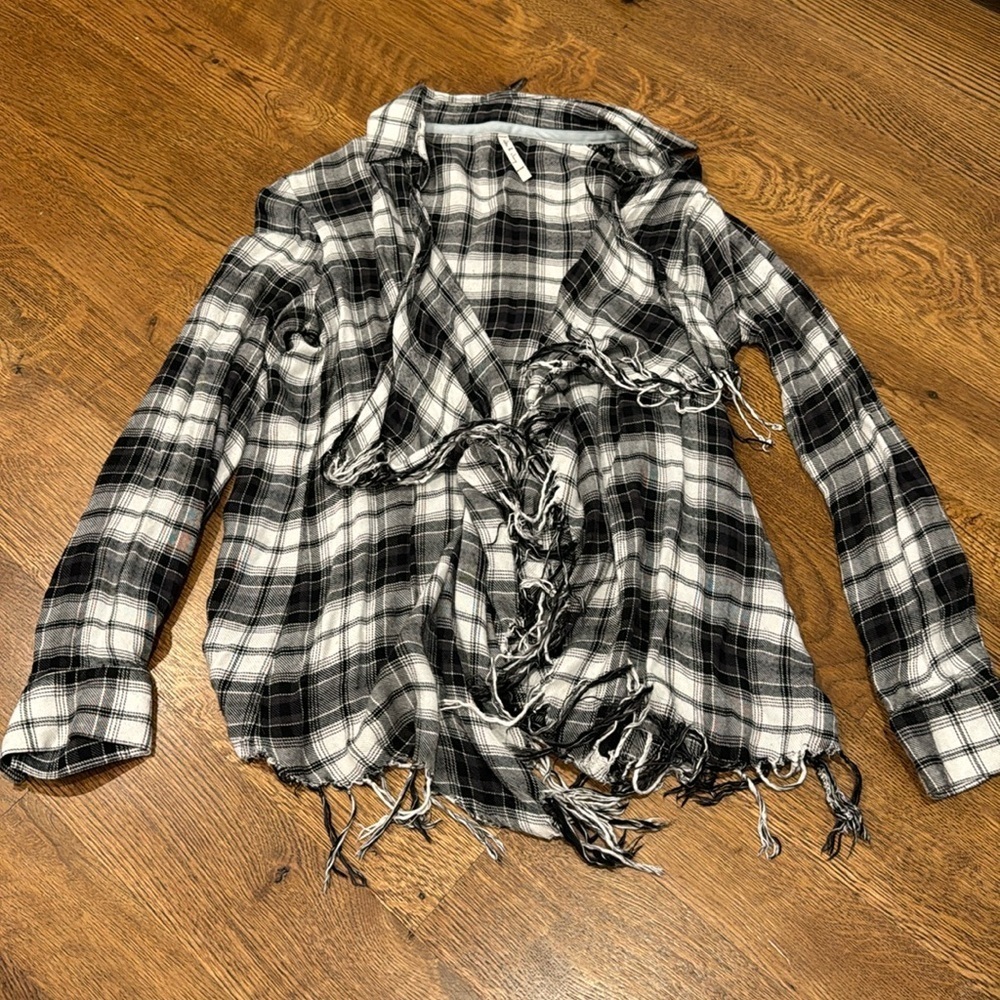 Willow and Clay Women’s Cardigan Black and White Size Extra Small